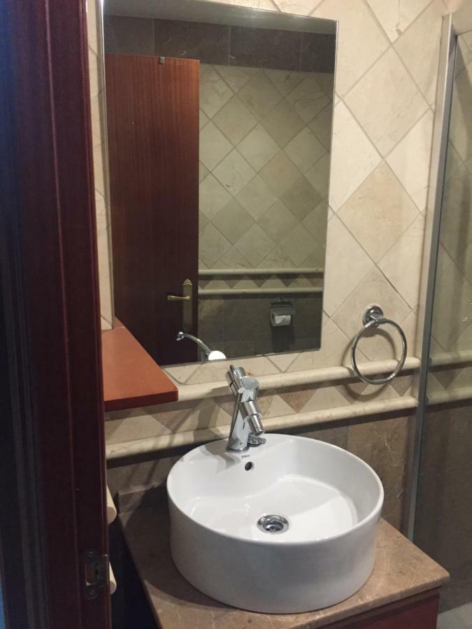 Caces Apartamento Arco Del Cristo מראה חיצוני תמונה